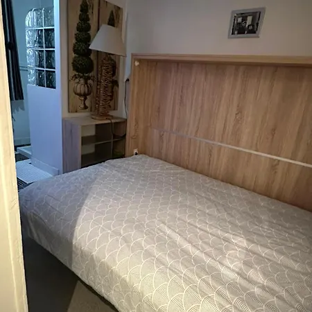 A 10 Mn A Pied De Montmartre Apartman *