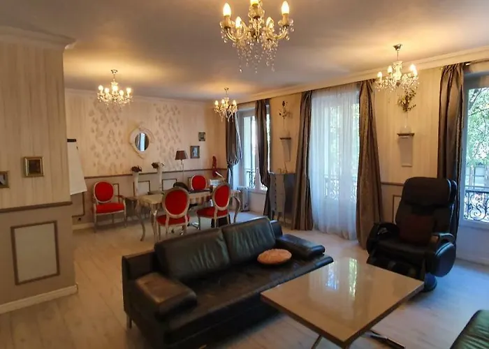 A 10 Mn A Pied De Montmartre Apartman *